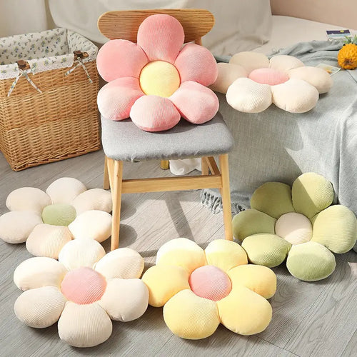 35cm Soft Plush Daisy Cushion